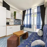 Apartmán Hope - One-bedroom With Terrace And Sea View A2 *